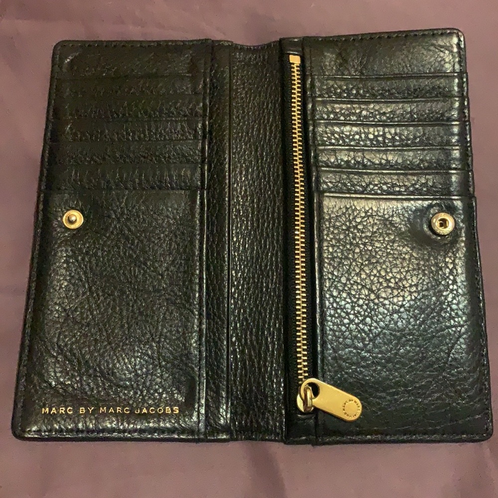 Wallet - Picture 9 of 11
